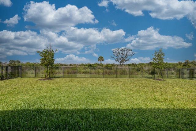13621 SW Bally Drive, Port St. Lucie, FL 34987