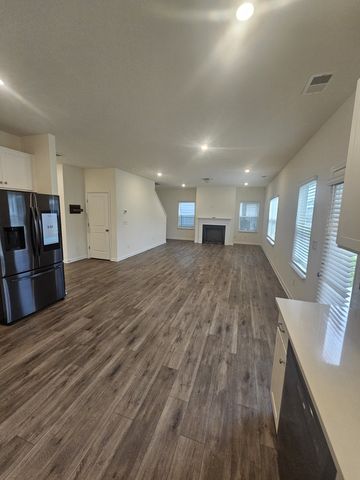 3712 Capstone Dr, Murfreesboro, TN 37128
