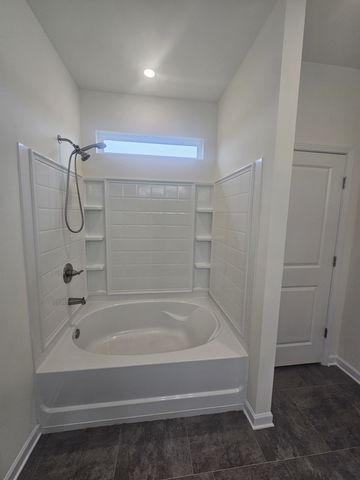 3712 Capstone Dr, Murfreesboro, TN 37128