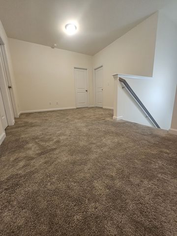3712 Capstone Dr, Murfreesboro, TN 37128