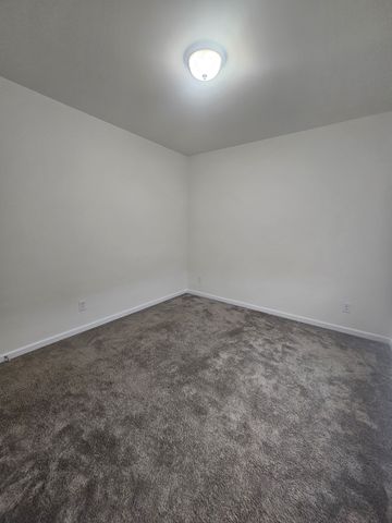 3712 Capstone Dr, Murfreesboro, TN 37128