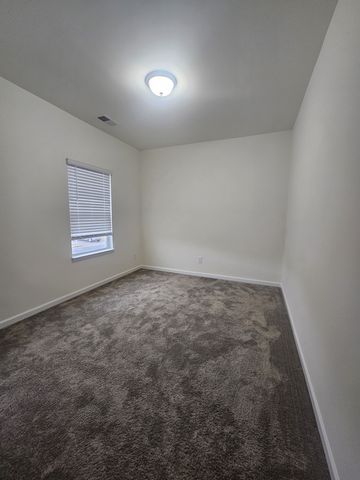 3712 Capstone Dr, Murfreesboro, TN 37128