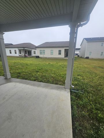 3712 Capstone Dr, Murfreesboro, TN 37128