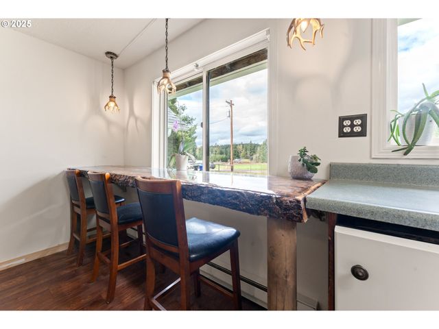 22816 S BONNEY Rd, Colton, OR 97017