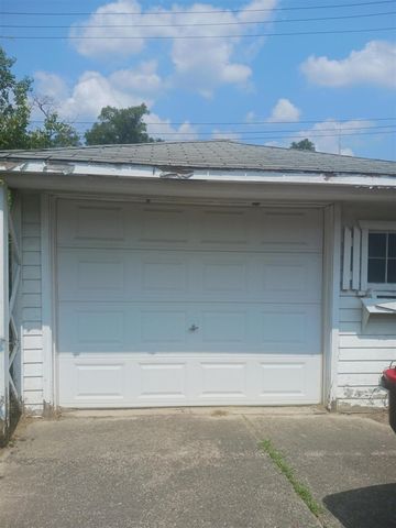 16218 Addison Street, Southfield, MI 48075