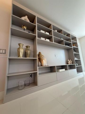 1300 Brickell Bay Dr 604, Miami, FL 33131