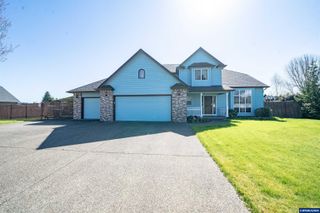 312 SW Cascade Meadow Dr, Sublimity, OR 97385