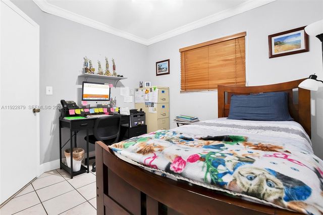 5490 W 21st Ct 309, Hialeah, FL 33016