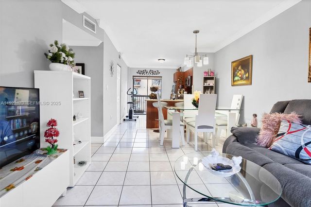 5490 W 21st Ct 309, Hialeah, FL 33016