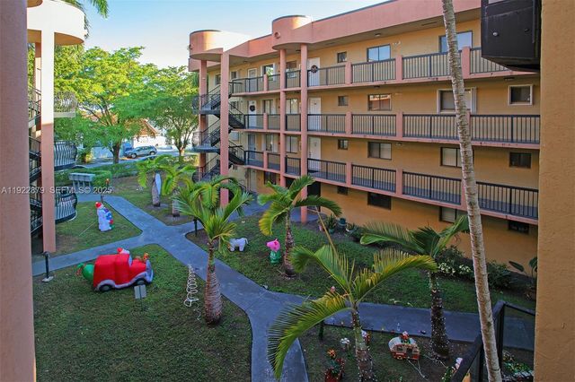 5490 W 21st Ct 309, Hialeah, FL 33016