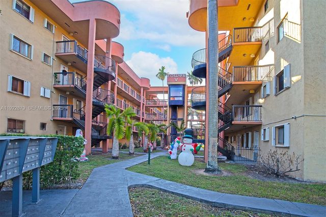 5490 W 21st Ct 309, Hialeah, FL 33016