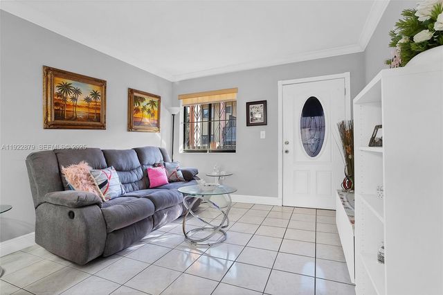 5490 W 21st Ct 309, Hialeah, FL 33016