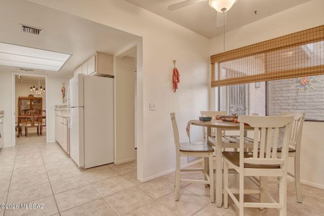 10075 N Oro Place, Oro Valley, AZ 85737