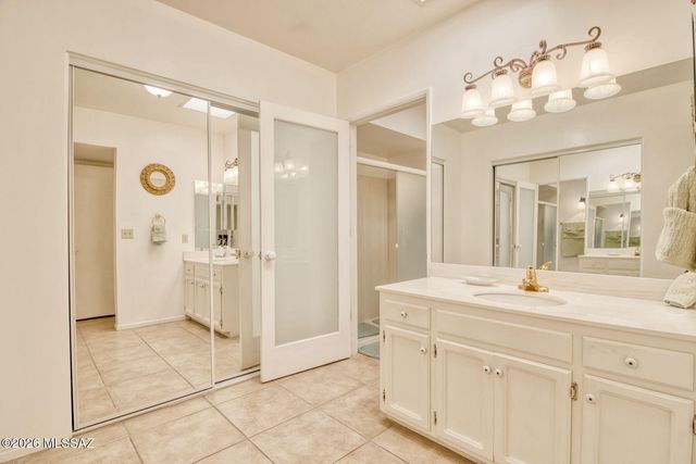 10075 N Oro Place, Oro Valley, AZ 85737