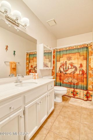 10075 N Oro Place, Oro Valley, AZ 85737