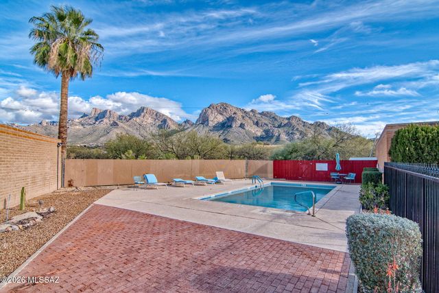 10075 N Oro Place, Oro Valley, AZ 85737