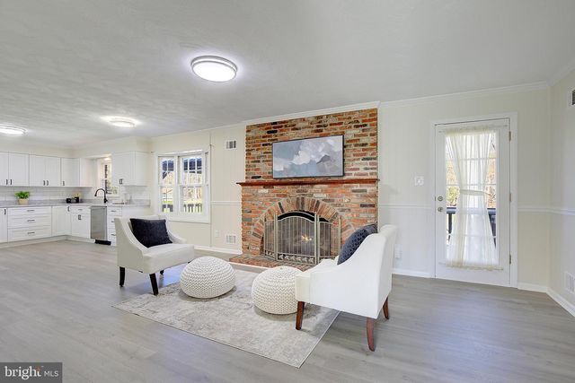 4035 RAVINE DR, White Plains, MD 20695