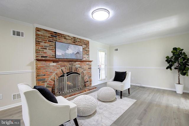 4035 RAVINE DR, White Plains, MD 20695