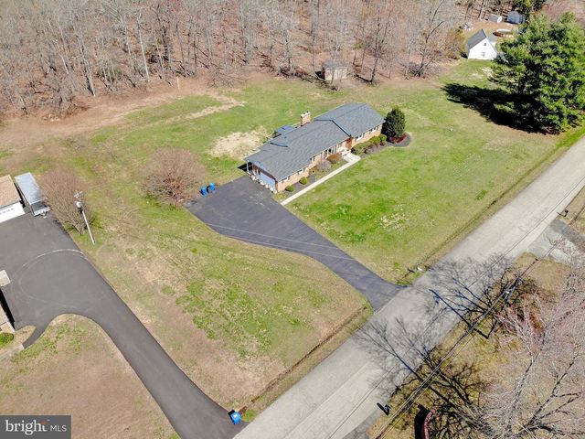 4035 RAVINE DR, White Plains, MD 20695