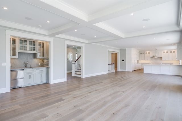 181 Dedham Street, Dover, MA 02030
