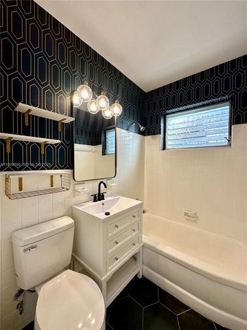 1788 NE 169th St 1, North Miami Beach, FL 33162