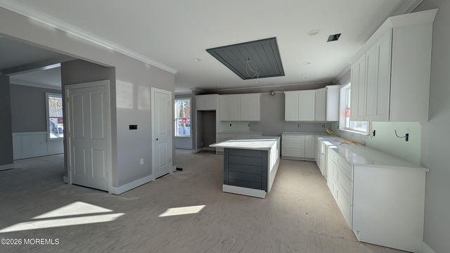 472 Muller Avenue, Bayville, NJ 08721
