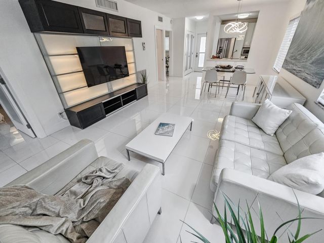 6530 N Ocean Boulevard 1080, Ocean Ridge, FL 33435