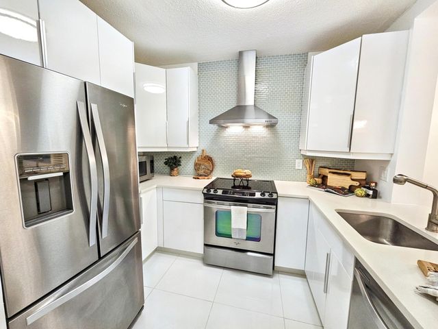 6530 N Ocean Boulevard 1080, Ocean Ridge, FL 33435