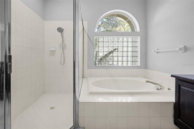 3616 CYPRESS MEADOWS ROAD, Tampa, FL 33624