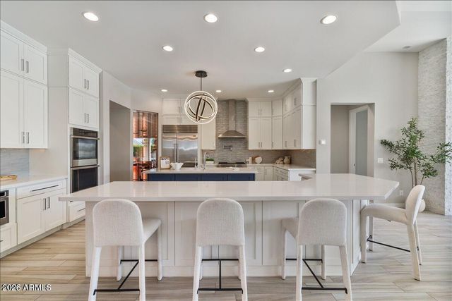 5543 E BERYL Avenue, Paradise Valley, AZ 85253
