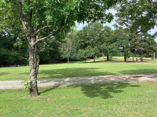 228 Nevada 66 W, Prescott, AR 71857