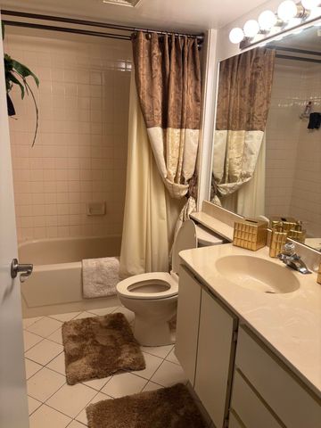2561 Village Boulevard, West Palm Beach, FL 33409