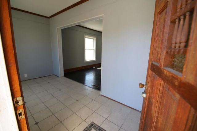 213 D Street NW, Miami, OK 74354