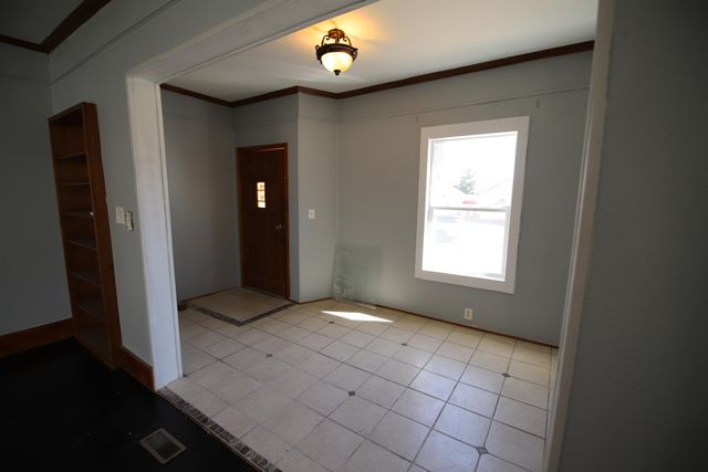 213 D Street NW, Miami, OK 74354