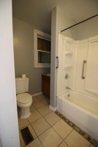 213 D Street NW, Miami, OK 74354