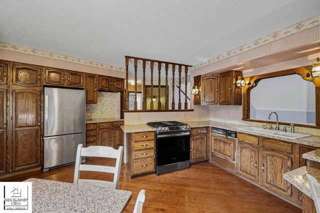 4425 N Henderson Road, Davison, MI 48423