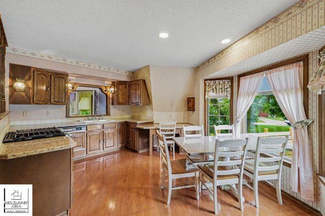 4425 N Henderson Road, Davison, MI 48423