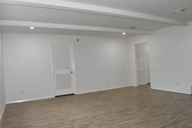 10427 Huntington Wood Drive, Houston, TX 77099