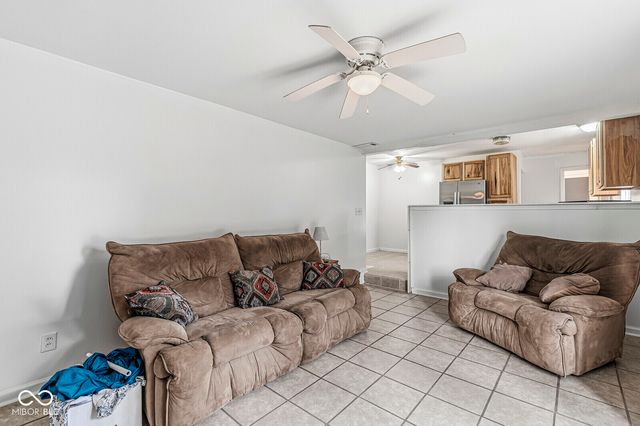 48 Picadilly Court, Brownsburg, IN 46112