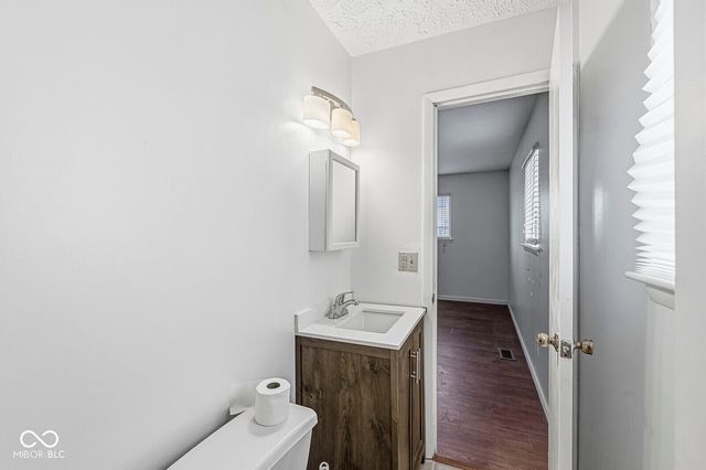 48 Picadilly Court, Brownsburg, IN 46112