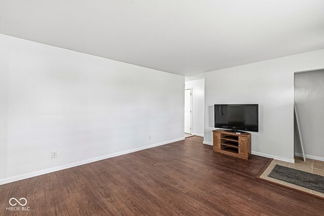 48 Picadilly Court, Brownsburg, IN 46112