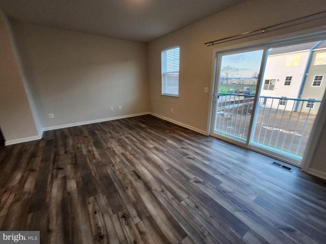 117 CANNING RD, Inwood, WV 25428