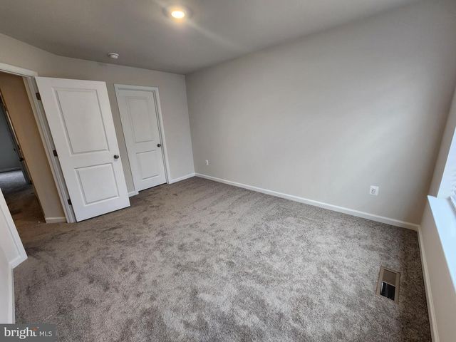 117 CANNING RD, Inwood, WV 25428