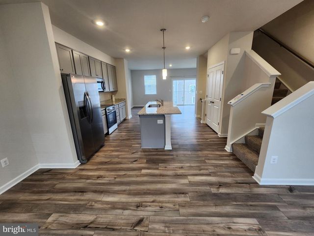 117 CANNING RD, Inwood, WV 25428