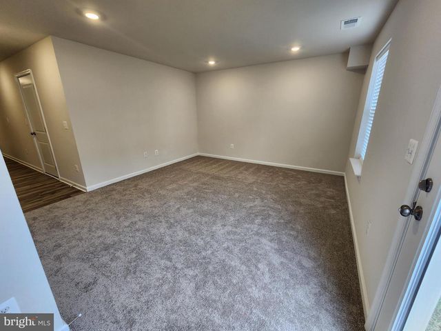 117 CANNING RD, Inwood, WV 25428