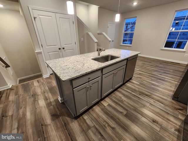 117 CANNING RD, Inwood, WV 25428