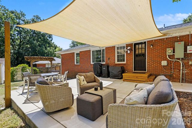 105 Marine Drive, Pineville, NC 28134