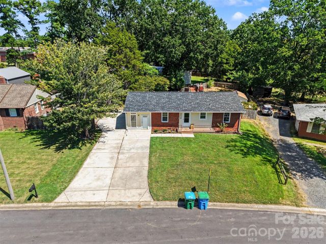 105 Marine Drive, Pineville, NC 28134