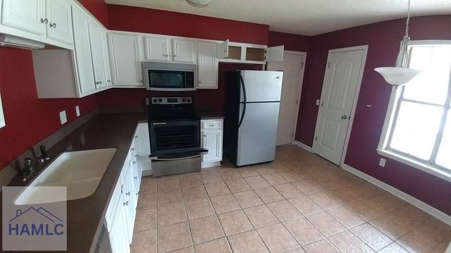 806 Malibu Drive, Hinesville, GA 31313