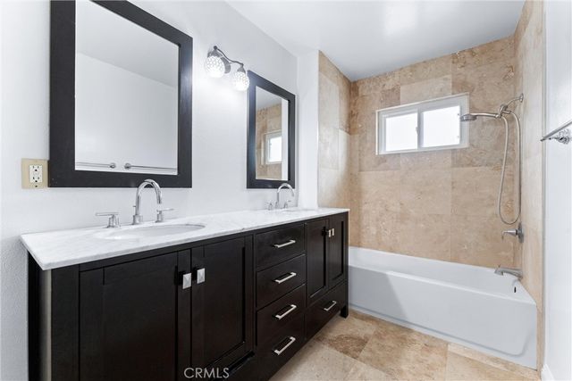8242 Henderson Green, Buena Park, CA 90621